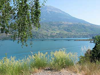 Lac de Serre Poncon